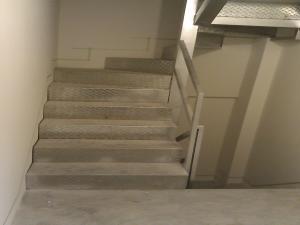 F0023-4樓梯