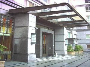 J0011 烤漆雨棚